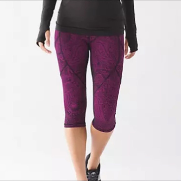 Lululemon Outrun Crop Size 6 - Picture 1 of 2